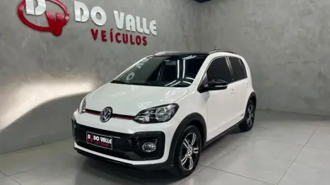 VOLKSWAGEN UP 1.0 4P FLEX 170 TSI XTREME, Foto 6