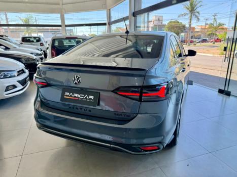 VOLKSWAGEN Virtus 1.4 4P 250 TSI EXCLUSIVE AUTOMÁTICO, Foto 4 VOLKSWAGEN Virtus 1.4 4P 250 TSI EXCLUSIVE AUTOMÁTICO, Foto 4