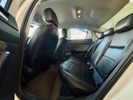 VOLKSWAGEN Virtus 1.0 4P 200 TSI FLEX HIGHLINE AUTOM�TICO, Foto 10
