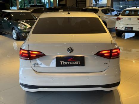 VOLKSWAGEN Virtus 1.6 4P MSI FLEX AUTOM�TICO, Foto 5