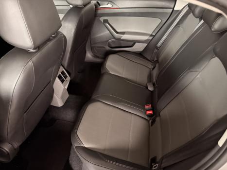 VOLKSWAGEN Virtus 1.0 4P 200 TSI FLEX HIGHLINE AUTOMÁTICO, Foto 5