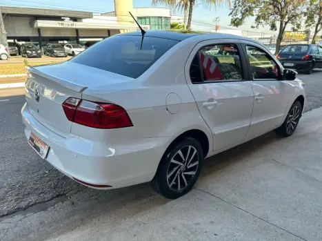 VOLKSWAGEN Voyage 1.6 4P FLEX, Foto 4