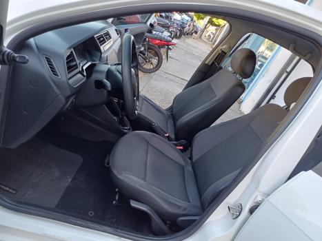 VOLKSWAGEN Voyage 1.6 4P FLEX, Foto 10