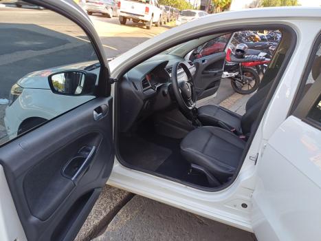 VOLKSWAGEN Voyage 1.6 4P FLEX, Foto 11