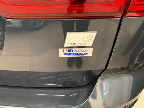 VOLVO XC60 2.0 16V 4P T8 RECHARGE HBRIDO PLUS AWD TURBO GEARTRONIC AUTOMTICO, Foto 4