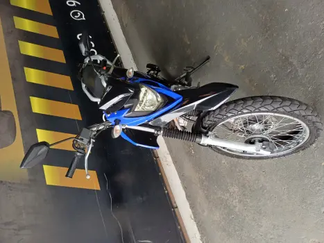 YAMAHA XTZ 250 LANDER, Foto 10