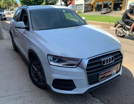 AUDI Q3 1.4 4P TFSI AMBIENTE S-TRONIC AUTOMTICO, Foto 4