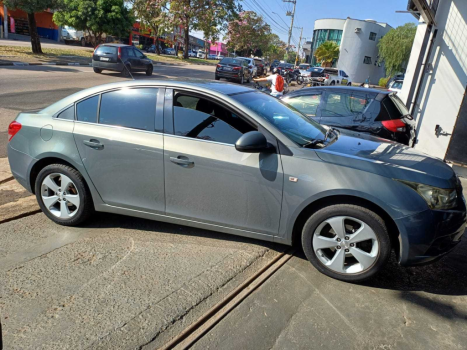 CHEVROLET Cruze Sedan 1.8 16V 4P LT ECOTEC FLEX AUTOMTICO, Foto 4