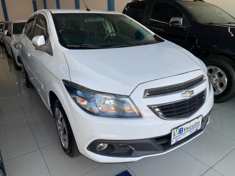 CHEVROLET Onix Hatch 1.0 4P FLEX LT, Foto 6