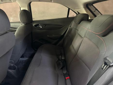 CHEVROLET Onix Hatch 1.4 4P FLEX LTZ, Foto 4