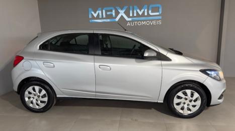 CHEVROLET Onix Hatch 1.4 4P FLEX LT, Foto 2