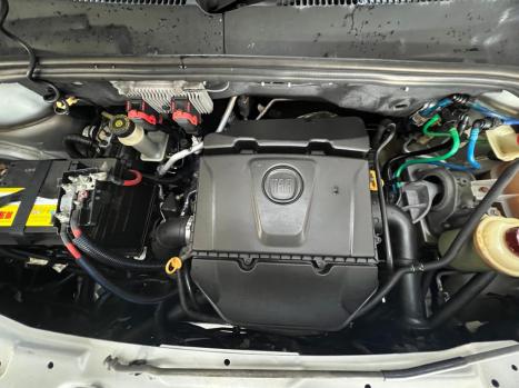 FIAT Doblo 1.8 16V 4P FLEX ADVENTURE 6 LUGARES, Foto 2