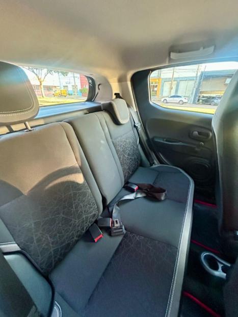 FIAT Mobi 1.0 4P FLEX DRIVE FIRE FLY, Foto 6
