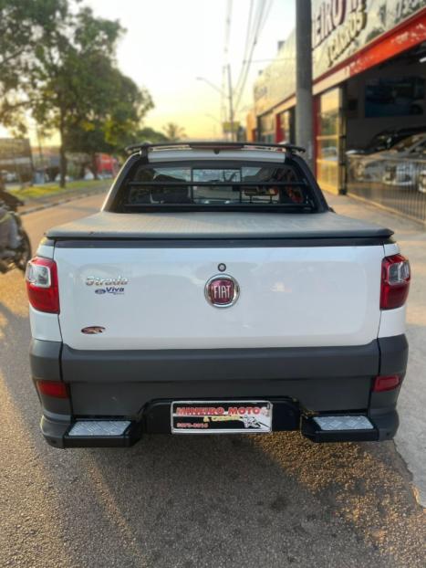 FIAT Strada 1.4 FLEX HARD WORKING CABINE ESTENDIDA, Foto 5