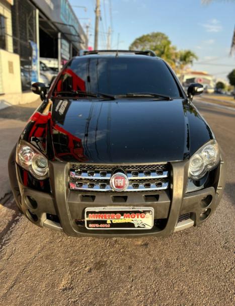 FIAT Strada 1.8 FLEX ADVENTURE CABINE ESTENDIDA, Foto 2