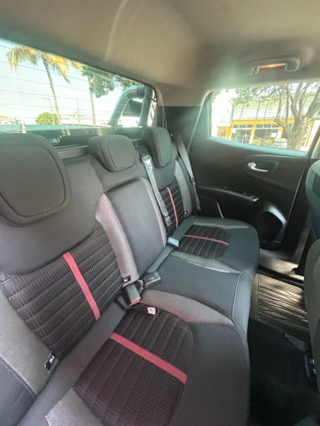 FIAT Toro 1.8 16V 4P FLEX FREEDOM AUTOMTICO, Foto 7