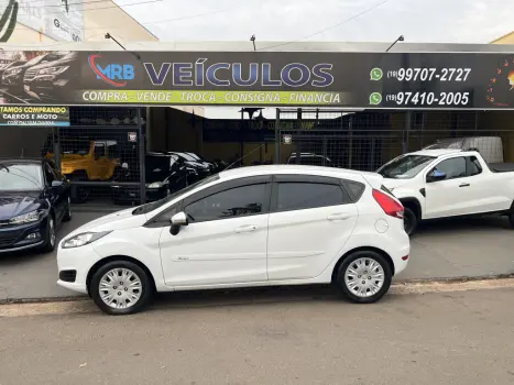 FORD Fiesta Hatch 1.6 16V 4P TITANIUM FLEX, Foto 1