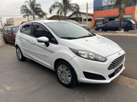 FORD Fiesta Hatch 1.6 16V 4P TITANIUM FLEX, Foto 2