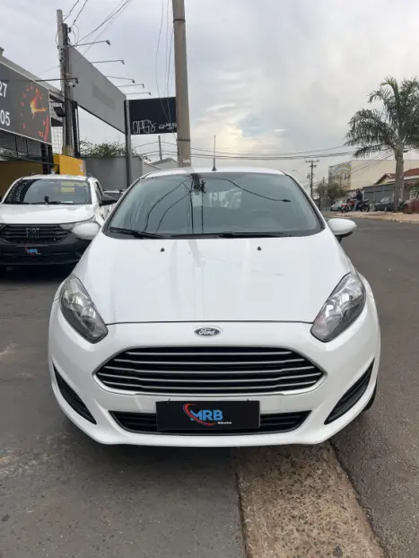 FORD Fiesta Hatch 1.6 16V 4P TITANIUM FLEX, Foto 4
