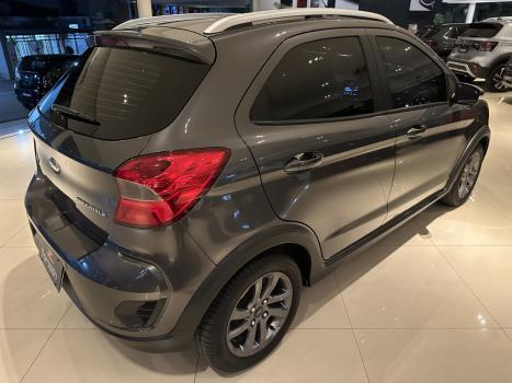 FORD Ka Hatch 1.5 12V 4P TI-VCT FLEX FREESTYLE AUTOMTICO, Foto 2