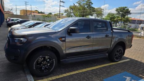 FORD Ranger 3.2 20V CABINE DUPLA 4X4 STORM TURBO DIESEL AUTOMTICO, Foto 3