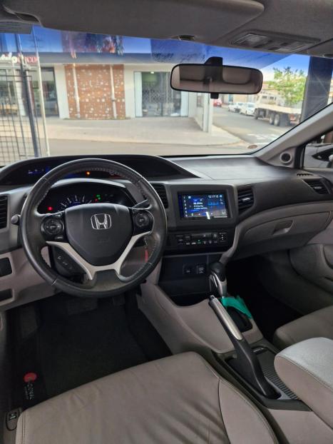 HONDA Civic 2.0 16V 4P EXR, Foto 13