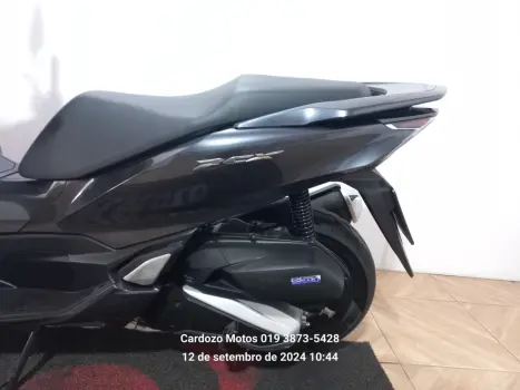 HONDA PCX 160 DLX ABS, Foto 3