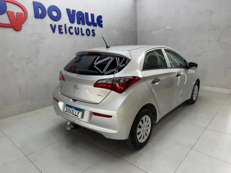 HYUNDAI HB 20 Hatch 1.0 12V 4P FLEX UNIQUE, Foto 4