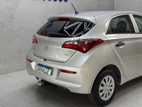 HYUNDAI HB 20 Hatch 1.0 12V 4P FLEX UNIQUE, Foto 12