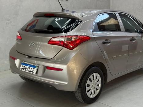 HYUNDAI HB 20 Hatch 1.0 12V 4P FLEX COMFORT, Foto 4