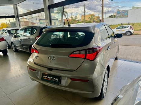HYUNDAI HB 20 Hatch 1.0 12V 4P FLEX UNIQUE, Foto 4