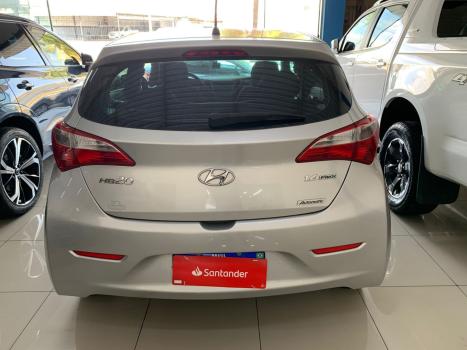 HYUNDAI HB 20 Hatch 1.6 16V 4P FLEX COMFORT PLUS AUTOMTICO, Foto 11