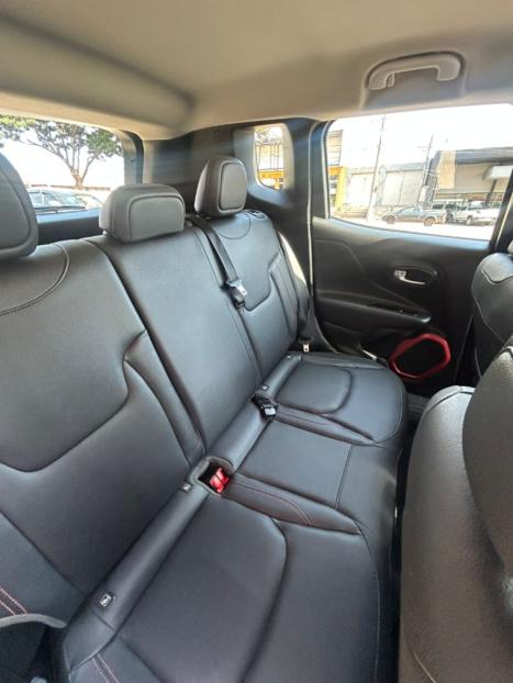 JEEP Renegade 2.0 16V 4P TURBO DIESEL TRAILHAWK 4X4 AUTOMTICO, Foto 6