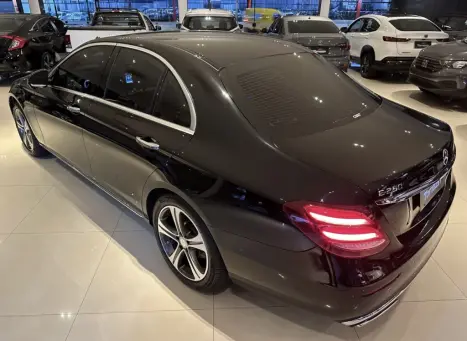 MERCEDES-BENZ E 250 2.0 16V 4P AVANTGARDE TURBO AUTOMTICO, Foto 5