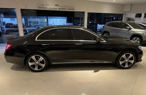 MERCEDES-BENZ E 250 2.0 16V 4P AVANTGARDE TURBO AUTOMTICO, Foto 8