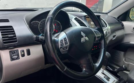 MITSUBISHI L 200 Savana 3.2 16V 4P 4X4 TURBO DIESEL INTECOOLER AUTOMTICO, Foto 3