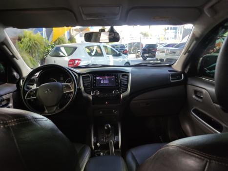 MITSUBISHI L 200 Triton 2.4 16V SPORT HPE MOTORSPORTS 4X4 CABINE DUPLA TURBO DIESEL AUTOMTICO, Foto 8