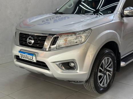 NISSAN Frontier 2.3 16V XE 4X4 CABINE DUPLA BI-TURBO DIESEL AUTOMTICO, Foto 2