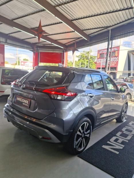 NISSAN Kicks 1.6 16V 4P FLEXSTART EXCLUSIVE XTRONIC AUTOMTICO CVT, Foto 5