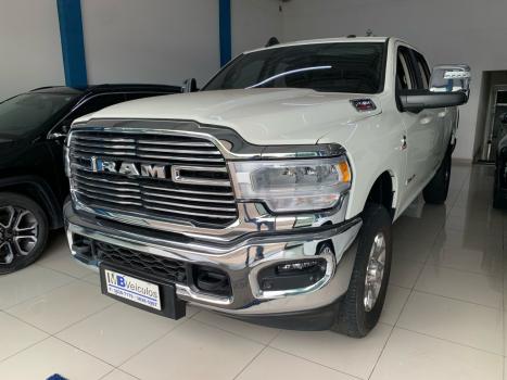 RAM 2500 6.7 I6 24V SLT CABINE DUPLA TURBO DIESEL LARAMIE 4X4 AUTOMTICO, Foto 8