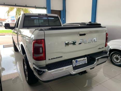 RAM 2500 6.7 I6 24V SLT CABINE DUPLA TURBO DIESEL LARAMIE 4X4 AUTOMTICO, Foto 13