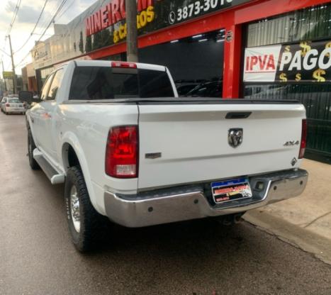 RAM 2500 6.7 I6 24V SLT CABINE DUPLA TURBO DIESEL LARAMIE 4X4 AUTOMTICO, Foto 2