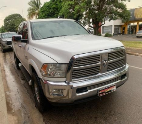 RAM 2500 6.7 I6 24V SLT CABINE DUPLA TURBO DIESEL LARAMIE 4X4 AUTOMTICO, Foto 4