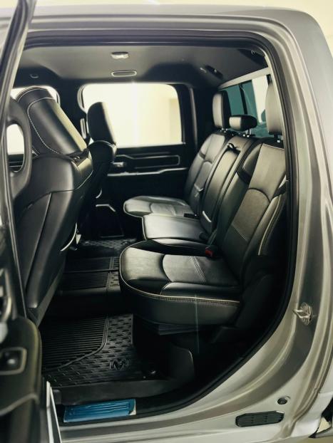 RAM 3500 6.7 I6 LARAMIE NIGHT EDITION CABINE DUPLA 4X4 TURBO DIESEL AUTOMTICO, Foto 4