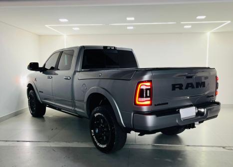 RAM 3500 6.7 I6 LARAMIE NIGHT EDITION CABINE DUPLA 4X4 TURBO DIESEL AUTOMTICO, Foto 8