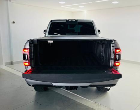 RAM 3500 6.7 I6 LARAMIE NIGHT EDITION CABINE DUPLA 4X4 TURBO DIESEL AUTOMTICO, Foto 10