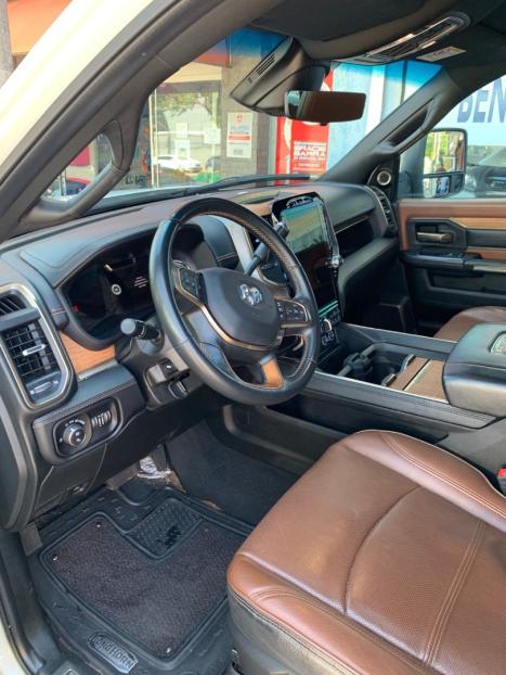 RAM 3500 6.7 I6 LIMITED LONG HORN CABINE DUPLA 4X4 TURBO DIESEL AUTOMTICO, Foto 13