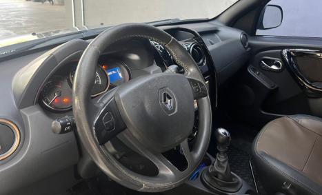 RENAULT Duster 1.6 16V 4P FLEX DYNAMIQUE AUTOMTICO CVT, Foto 2