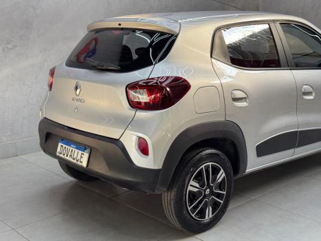 RENAULT Kwid 1.0 12V 4P SCE FLEX INTENSE, Foto 9