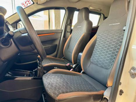 RENAULT Kwid 1.0 12V 4P SCE FLEX OUTSIDER, Foto 9
